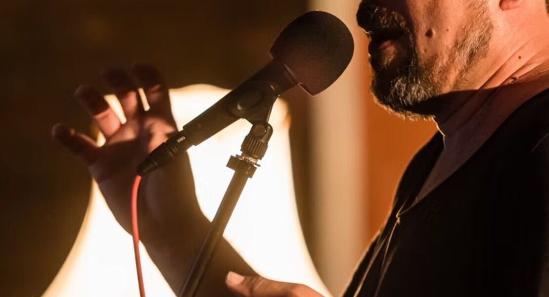 zwei-abende-der-poesie-felix-romer-mit-nachtfarben-samstag