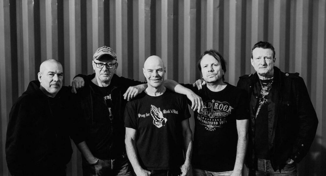 big-balls-a-tribute-to-bon-scott