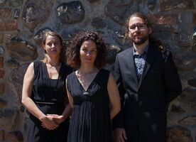 Ensemble Tres Morillas  Ríu Ríu Chíu - Weihnachtliche und Alte Musik aus Spanien