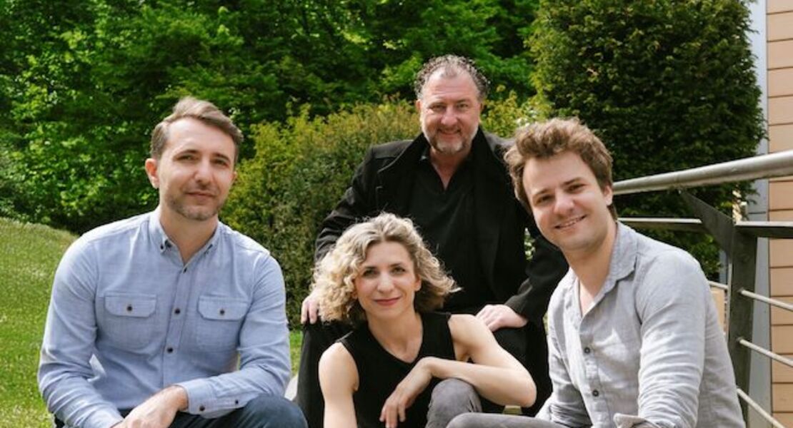 stefan-wilkening-mit-wellcaru-hochzeiten-und-hoch-zeiten