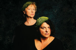 Alte Mädchen - Aufgetaucht