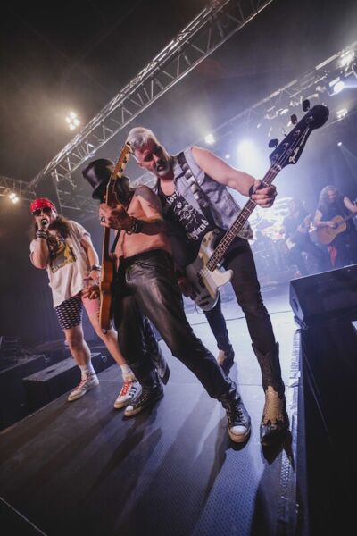 slash-n-roses-a-tribute-to-guns-n-roses