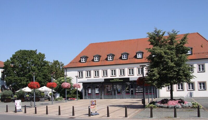 palzer-komodie-e-gemiedlicher-owend-premiere