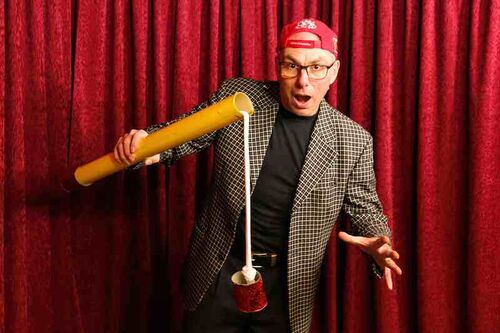 magier-ralf-gagel-kinder-zauber-theater-fur-die-ganze-familie