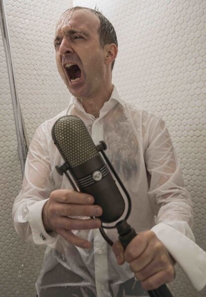 aus-voller-kehle-fur-die-seele-reihe-das-singende-gasthaus-mit-patrick-bopp