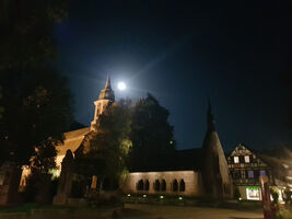 Wanderung zum Frühlingsmond