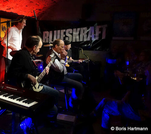 blueskraft-rocknblues-band-teilbestuhlung