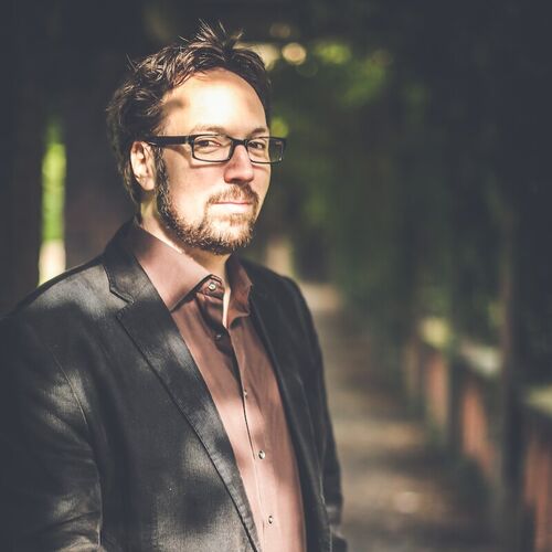 carsten-henn-die-goldene-schreibmaschine