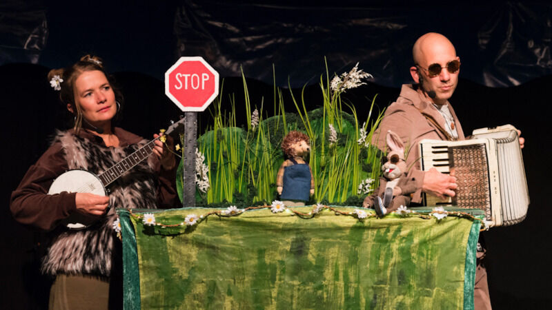 hase-und-igel-ein-musical-mit-puppen-fur-alle-ab-3-jahren