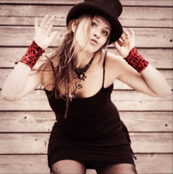 cynthia-nickschas-friends-rockpopliedermacher