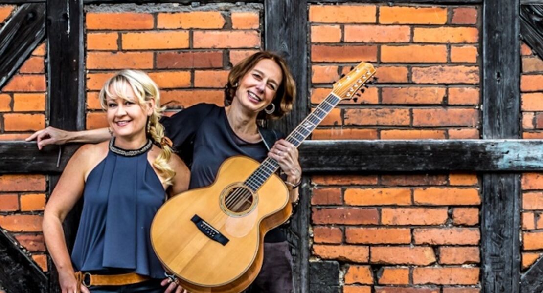 kultur-im-freien-hearts-and-bones-songs-of-a-century