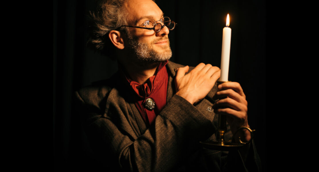 professor-of-magic-on-tour-zaubershow-mit-miles-pitwell