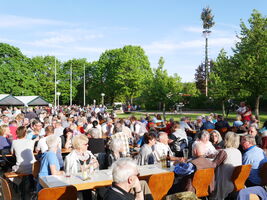 Maibaumfest am Würmer Skulpturenweg