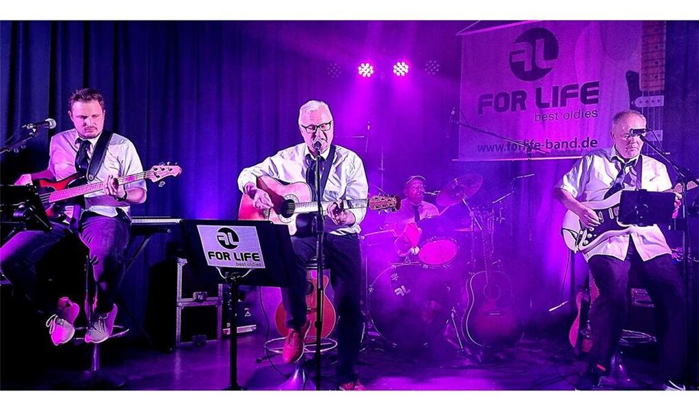 sommerevenz-2025-offizielle-eroffnung-moon-heinz-und-die-kandelsingers-sowie-konzert-mit-for-life