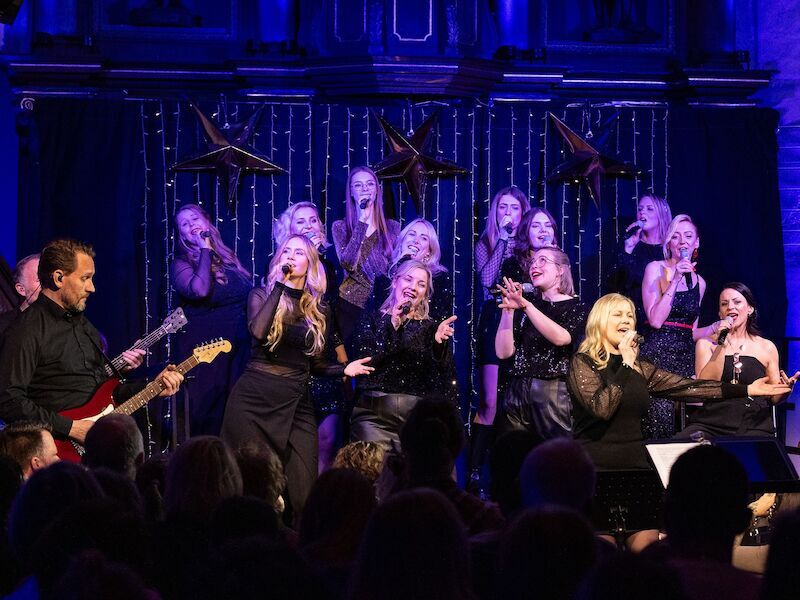 step-into-christmas-creative-playground-choir-and-band