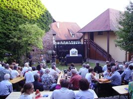 Freilichttheater & Livemusik