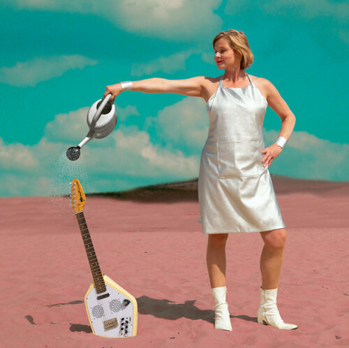 bernadette-la-hengst-warum-ich-so-laut-singen-kann