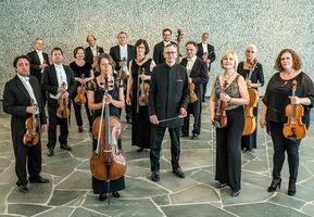 Symphonic Strings Crossover - Bruckner Meets The World