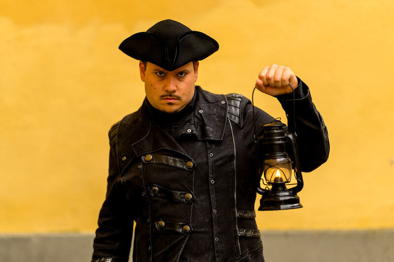 historix-tours-vampire-blut-und-bose-buben-stadtfuhrung-mit-schauspieler