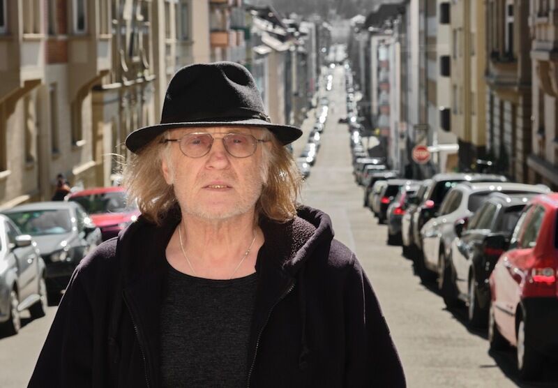 joe-bauers-flaneursalon-die-lieder-und-geschichtenshow-mit-gottfried-breitfuss-und-dem-cemre-yilmaz-trio