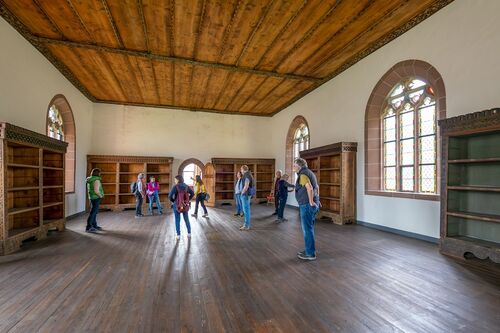 marienkapelle-und-bibliothekssaal-im-kloster-hirsau