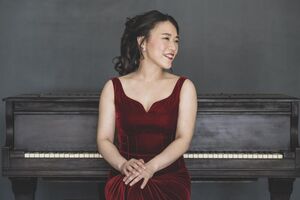 Charlotte Hu
