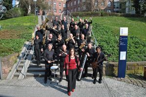 Brandheiß Bigband: Love Is In The Air