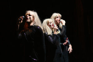 How to survive with HILDEGARD KNEF