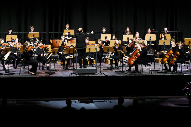 sinfoniekonzert-leitung-in-kun-park