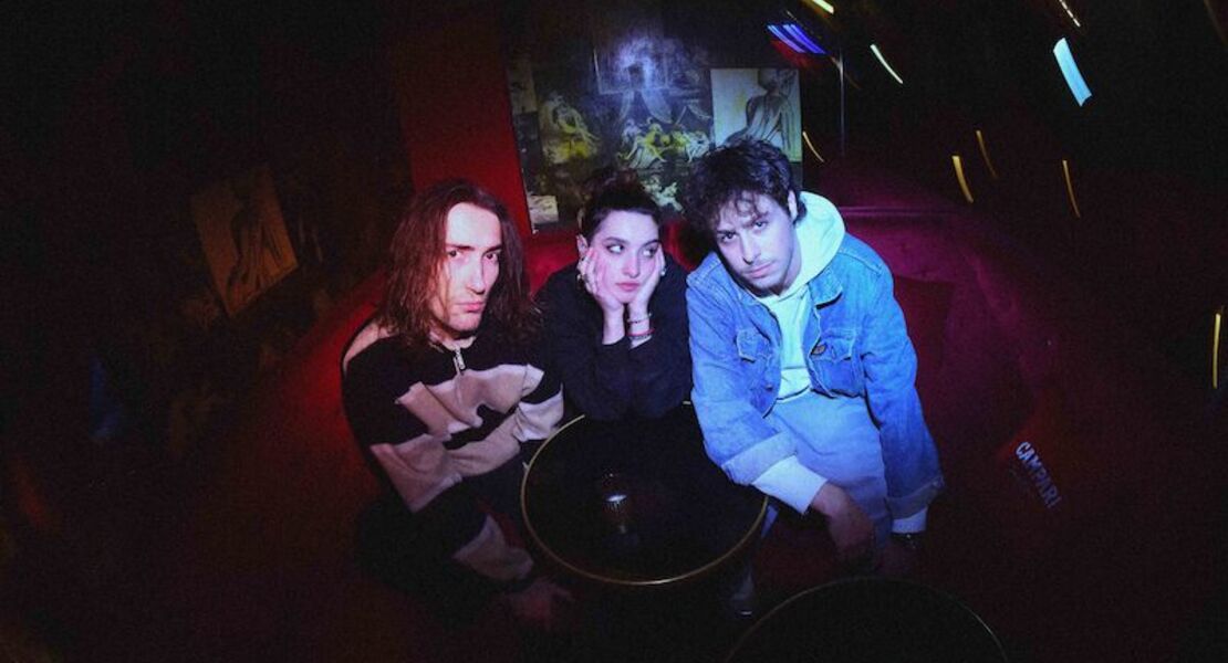 sex-shop-mushrooms-fr-nu-grunge